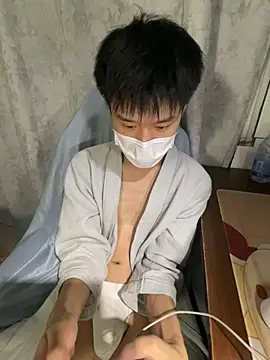 Zhang_yiovoのウェブカメラショー