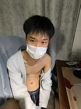 Zhang_yiovo 在線直播表演