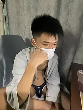 Zhang_yiovo 在線直播表演
