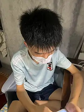 Zhang_yiovo Show Webcam