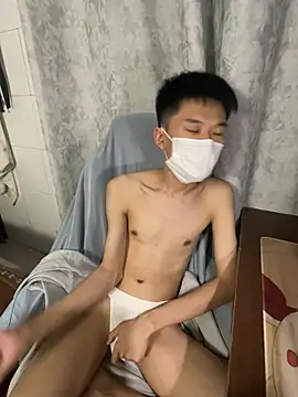 Webkamerová show Zhang_yiovo