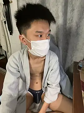 Zhang_yiovo Show Webcam