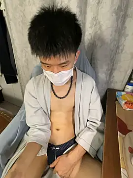 Zhang_yiovo Show Webcam