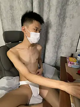 Zhang_yiovo Chat XXX live