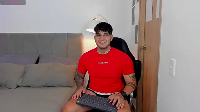 عرض كام im_deymon