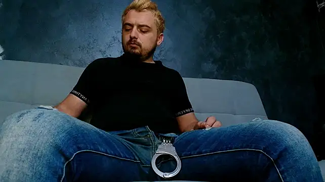 Webkamerová show CLOUDYMarkWayne