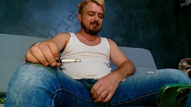 Show webcam de CLOUDYMarkWayne