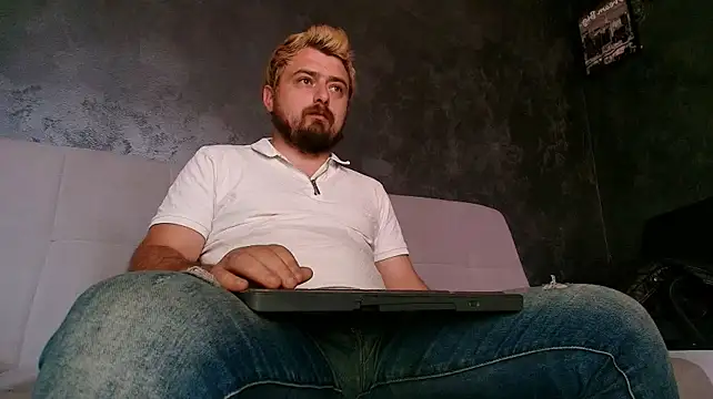 CLOUDYMarkWayne webkamerás műsora