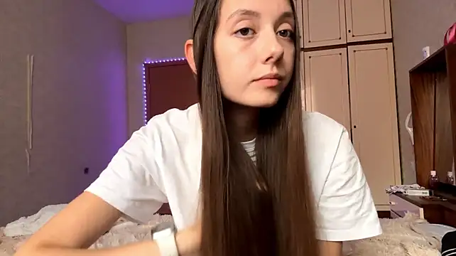 Онлайн чат XXX AnamariaHourani