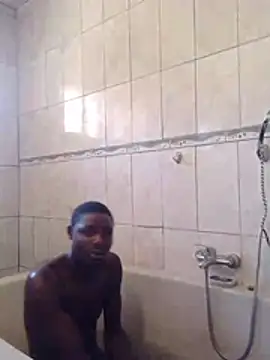 frank632 Show in webcam