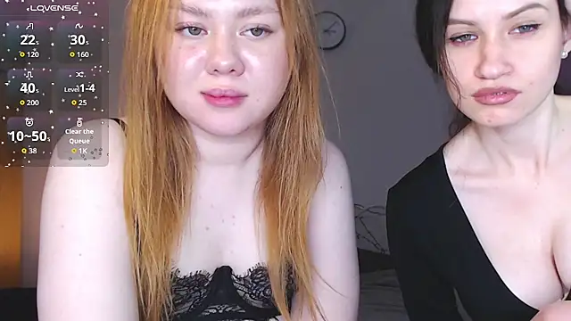 Koshecbka_sobachka777 Webcam Show
