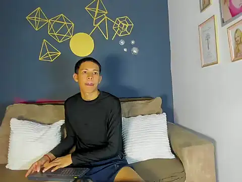 Ares_blaze Webcam show