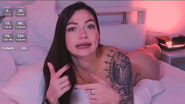 Emilia_Rodess XXX чат на живо