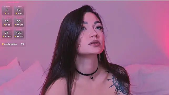 Emilia_Rodess: онлайн-секс-чат