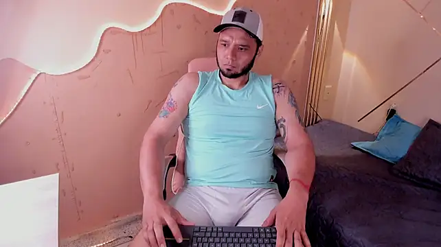 Dorian_Blake_ Show in webcam