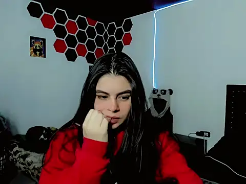 Show modela maddison_inova na web-kameri