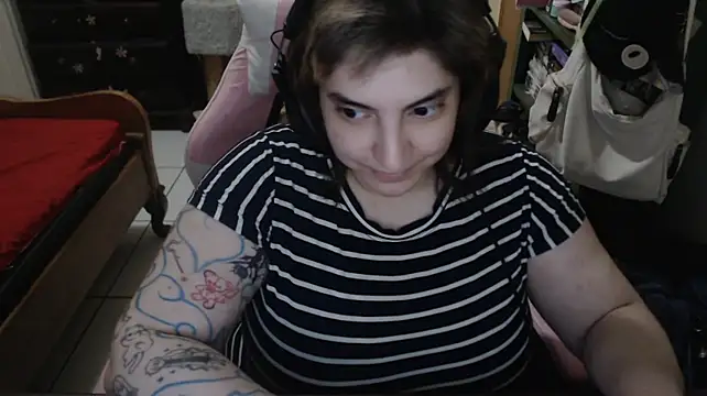 Chat XXX en directo de VictoriaSaintes