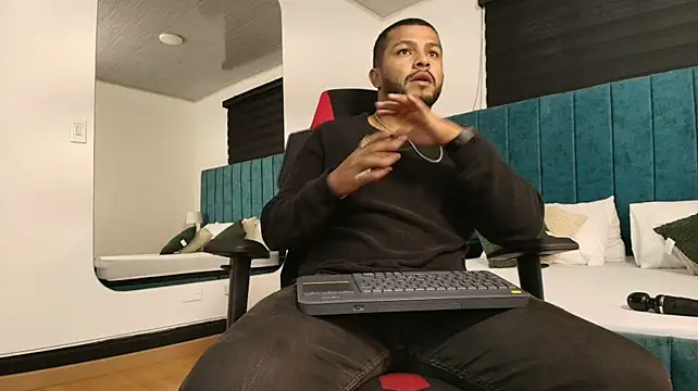Bruno_Silva_ Webcam Show
