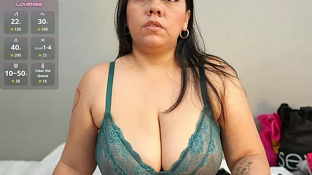 chubbythickmilf's Live XXX Chat