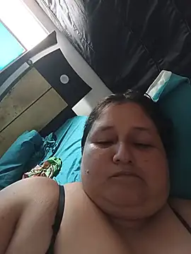 Chat +18 de cloeth_lan ao vivo