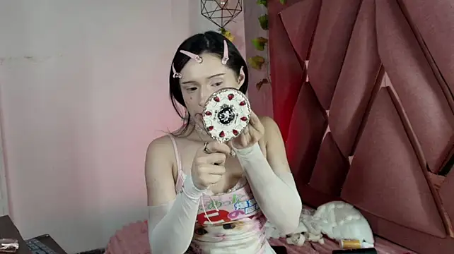 Show modela la_bommbastic na web-kameri