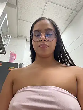 HappyKittyXXX – Kamerová šou