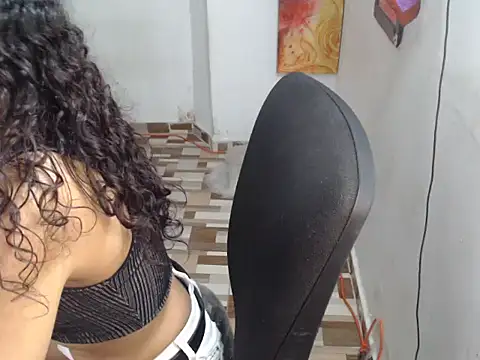 MADAM0526 Chat XXX in diretta