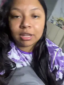 Shammie69 Show in webcam