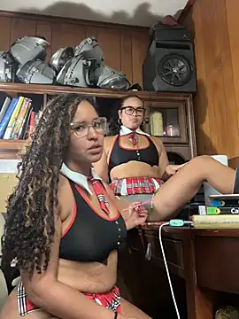 Sexxxylexxxy69 – webcam-show
