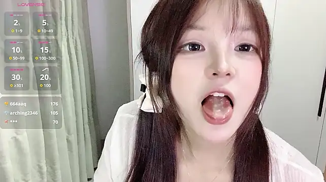 Xiaoya-779 在線直播表演