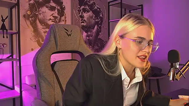 Živý XXX chat KattyWilde