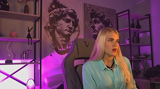 XXX chat uživo modela KattyWilde