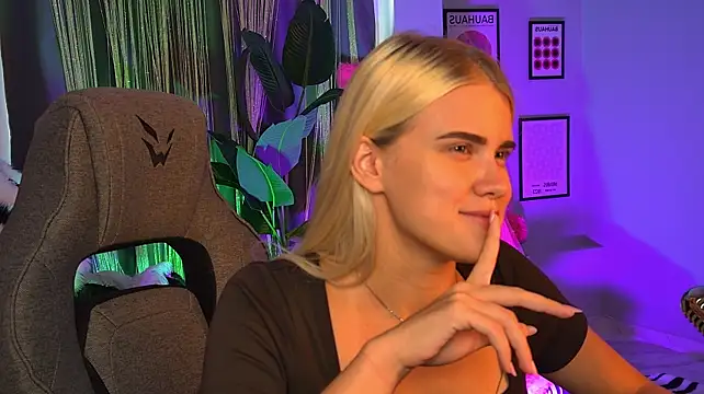 XXX chat uživo modela KattyWilde
