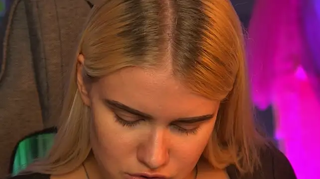 KattyWilde – Naživo XXX chat