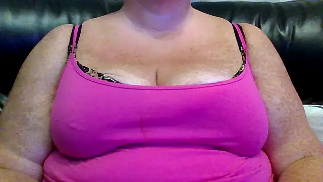 Cutie-ClaraXX's Webcam Show