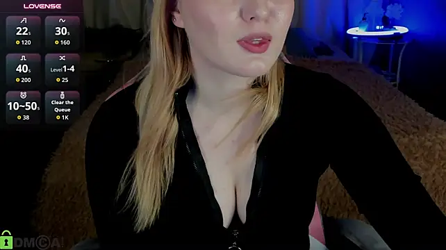 Pokazy przed kamerką – Ella_Banny