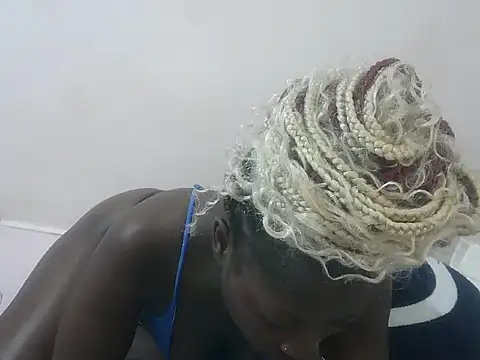 sweetmaya01 webcam show