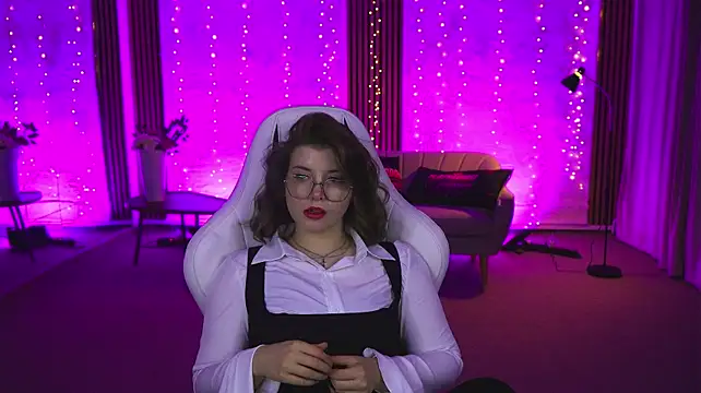 Tessa_054n Webbikameraesitys