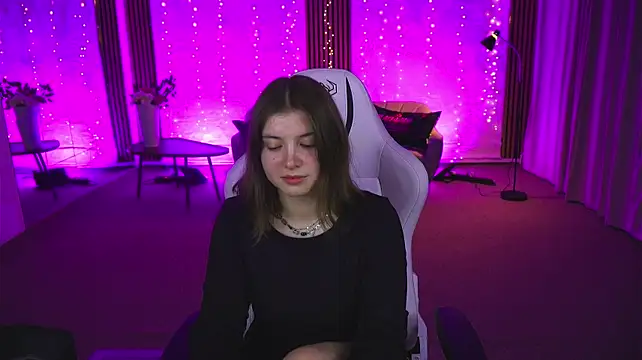 XXX chat uživo modela Tessa_054