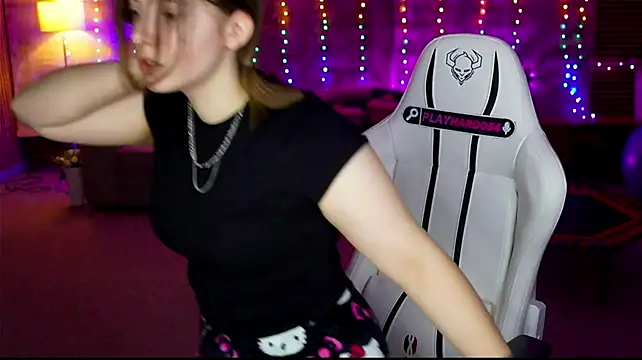 Tessa_054 Шоу с уебкамера