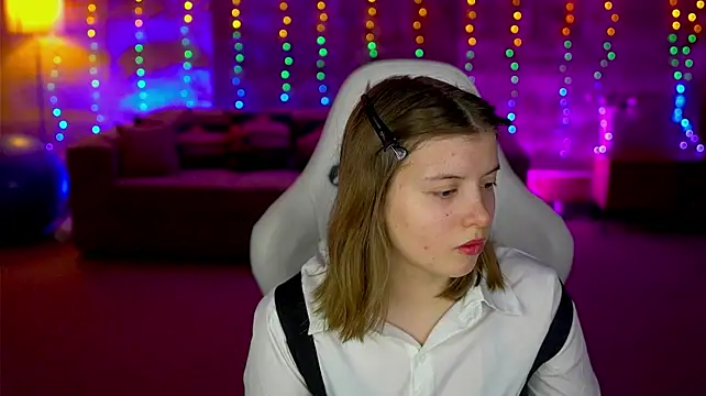 Tessa_054's Webcam Show