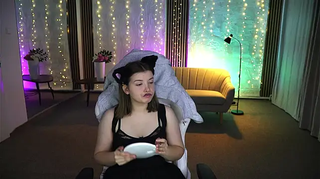 Tessa_054's Webcam Show