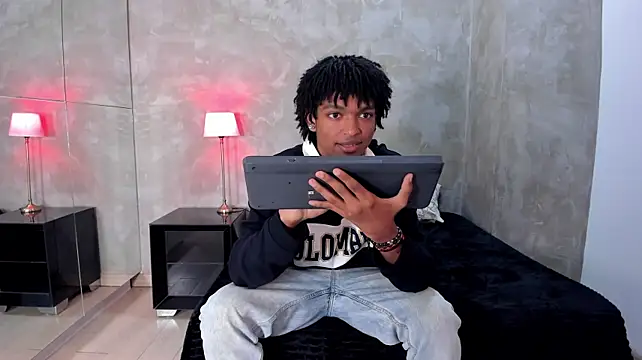 Raymond_steel – webcam-show