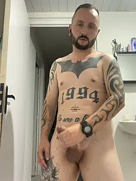 Show modela Costagui na web-kameri