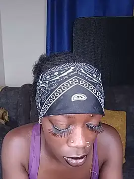 הופעת וובקאם של Pixie_tixie