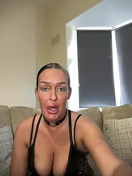 Sexmad_Elle's Webcam Show