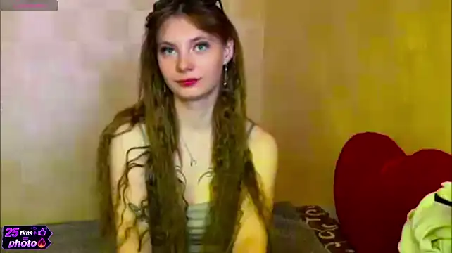 CeriseMaalox – Live XXX-chat