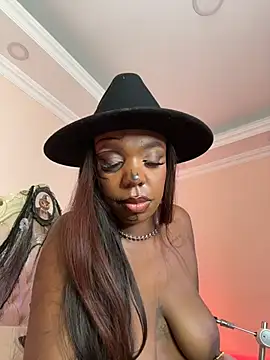 GiaJacobs – webcam-show