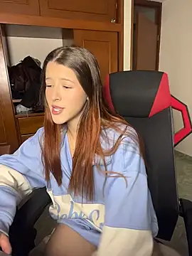 Онлайн чат XXX Ally_storm