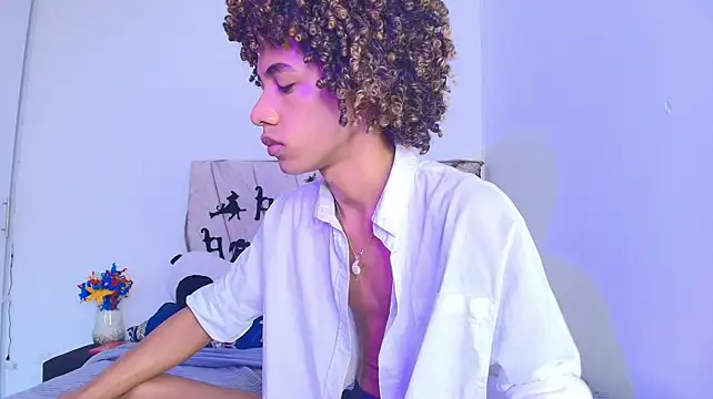 Show modela johan_gz18 na web-kameri